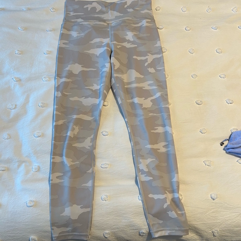 Athleta Elation Camo 7/8 Tight